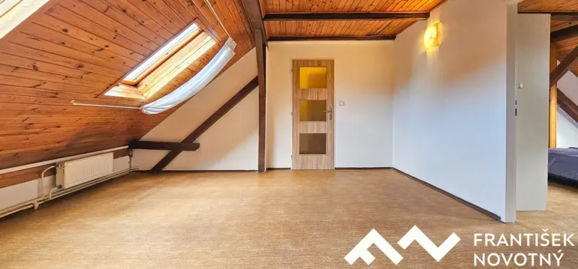 Pronájem bytu 2+1, Brno, Valchařská, 59 m2