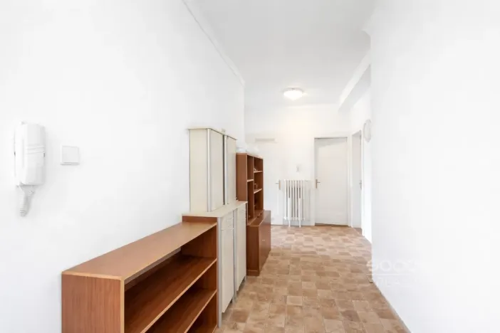 Pronájem bytu 2+1, Liberec - Liberec IV-Perštýn, Revoluční, 55 m2