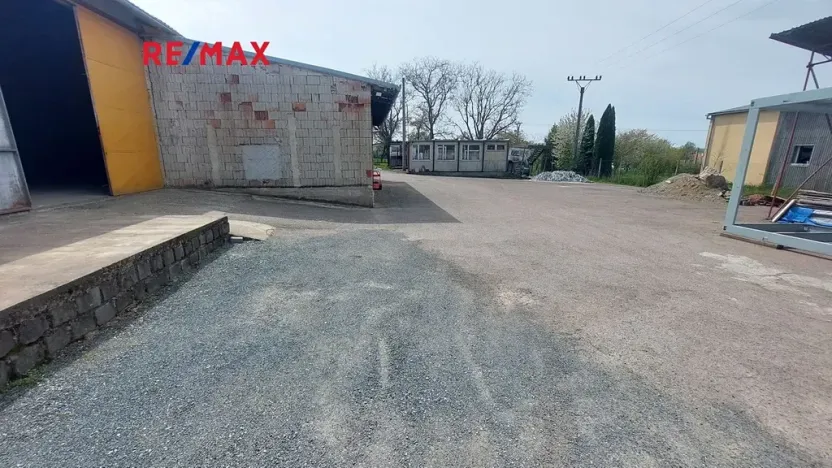 Pronájem komerční nemovitosti, Dražovice, 499 m2