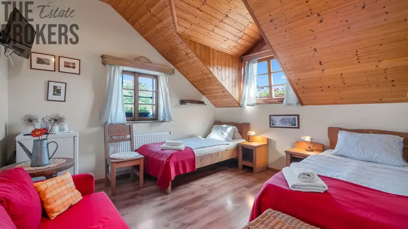 Prodej rodinného domu, Hlásná Třebaň, Karlštejnská, 163 m2