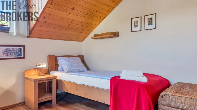 Prodej rodinného domu, Hlásná Třebaň, Karlštejnská, 163 m2