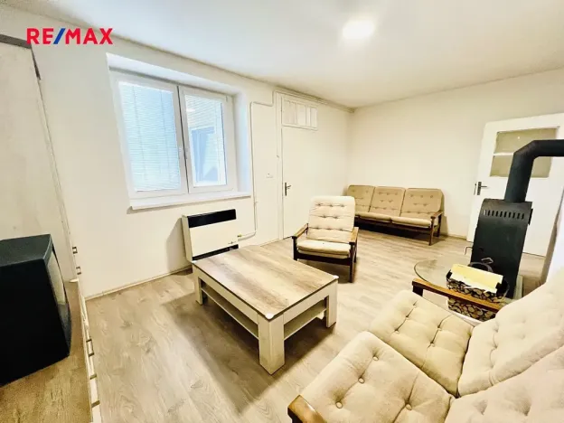 Prodej rodinného domu, Vacenovice, 215 m2