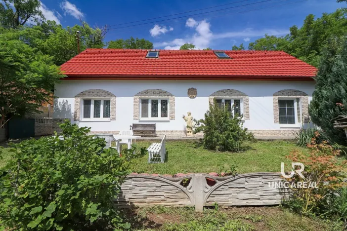 Prodej chaty, Ořechov, 250 m2