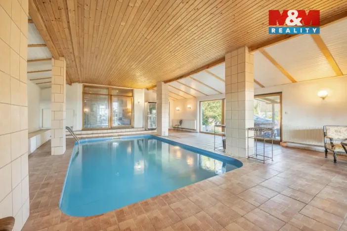 Prodej rodinného domu, Líský, 240 m2