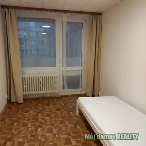 Pronájem bytu 3+1, Praha - Střížkov, Cvikovská, 55 m2