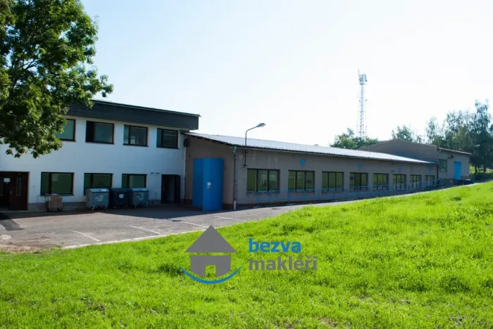 Pronájem výrobních prostor, Skuteč, Husova, 68 m2