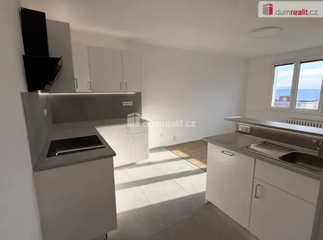 Pronájem bytu 3+kk, Ústí nad Labem - Severní Terasa, Pod Parkem, 61 m2