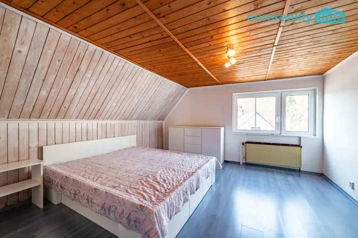 Prodej rodinného domu, Kraslice, Jiráskova, 95 m2