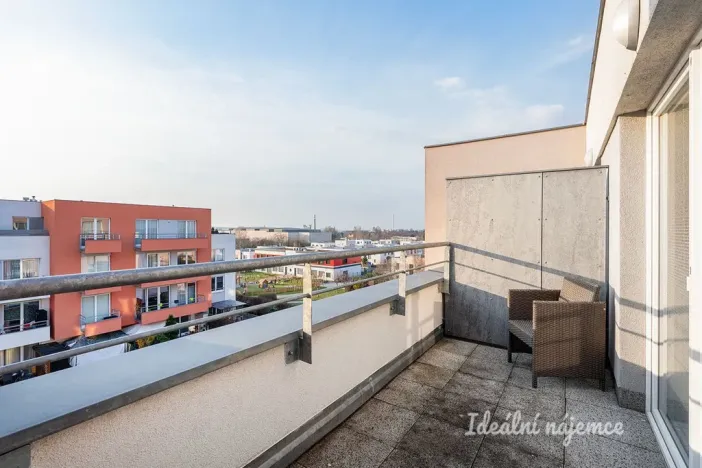 Pronájem bytu 3+kk, Praha - Letňany, Hlučkova, 74 m2