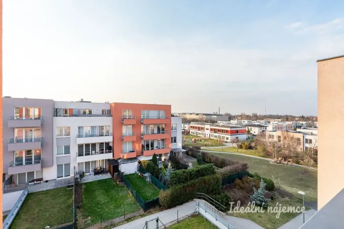 Pronájem bytu 3+kk, Praha - Letňany, Hlučkova, 74 m2