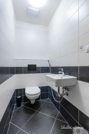 Pronájem bytu 3+kk, Praha - Letňany, Hlučkova, 74 m2