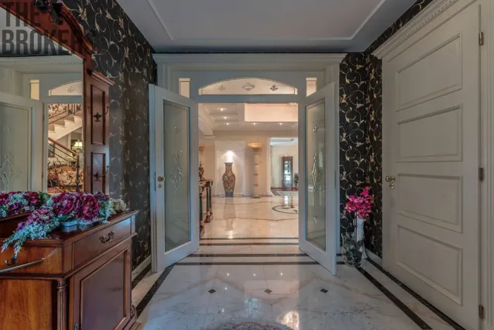 Prodej rodinného domu, Praha - Dolní Měcholupy, U přejezdu, 359 m2