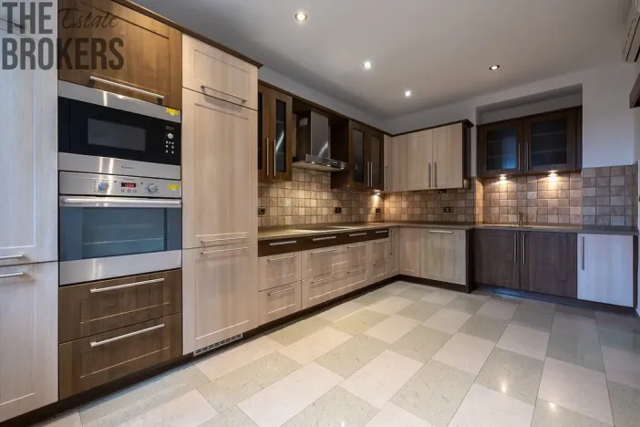 Prodej bytu 3+1, Praha - Liboc, Jenečská, 95 m2