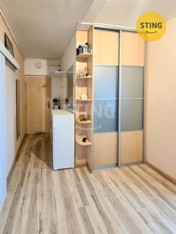Prodej bytu 2+1, Karviná, Okružní, 64 m2