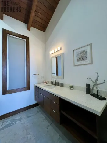 Prodej rodinného domu, Coxen Hole, Roatán, Honduras, 371 m2