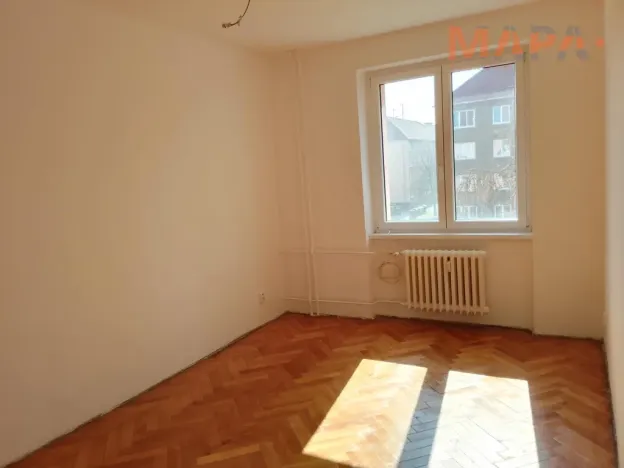 Pronájem bytu 2+1, Jirkov, Karla Čapka, 49 m2