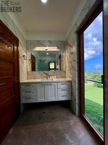 Prodej rodinného domu, Coxen Hole, Roatán, Honduras, 201 m2