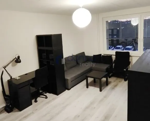 Pronájem bytu 2+1, Praha, Tupolevova, 53 m2