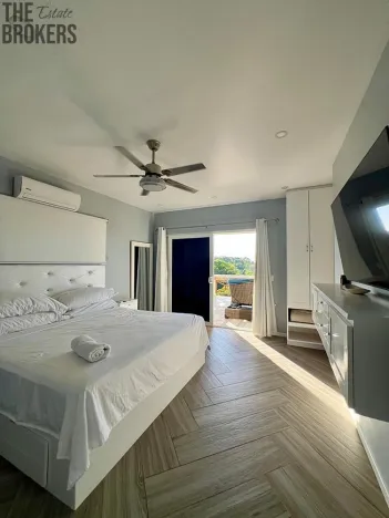 Prodej rodinného domu, Coxen Hole, Roatán, Honduras, 245 m2