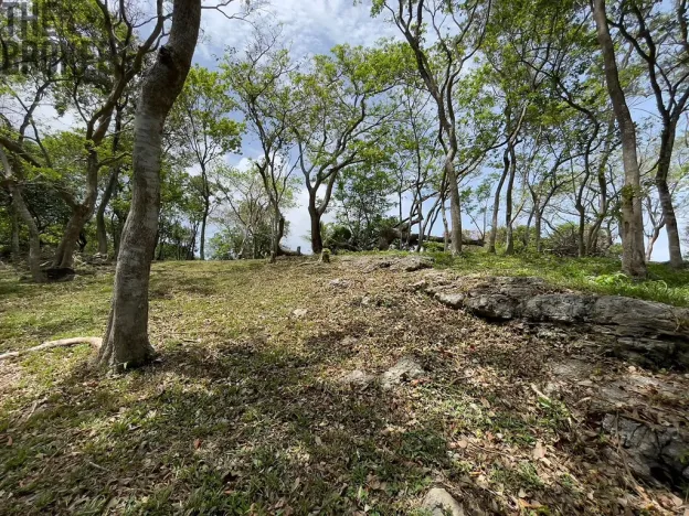 Prodej pozemku, Coxen Hole, Roatán, Honduras, 2400 m2