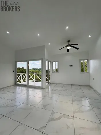 Prodej rodinného domu, Coxen Hole, Roatán, Honduras, 90 m2