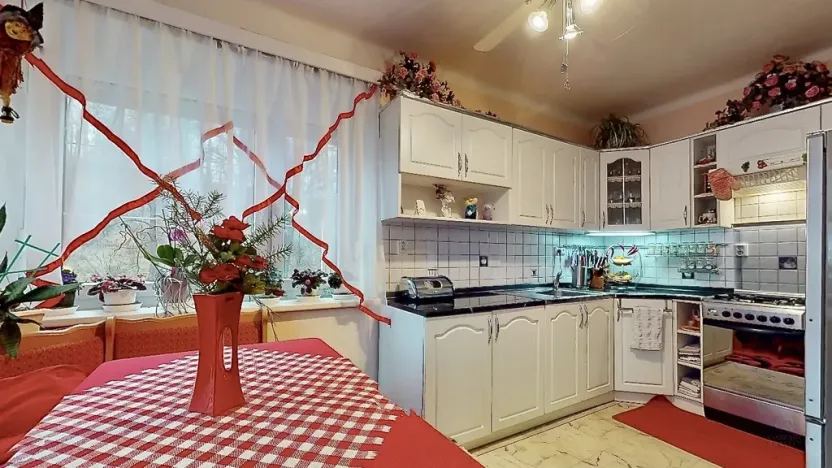 Prodej rodinného domu, Žulová - Tomíkovice, 239 m2