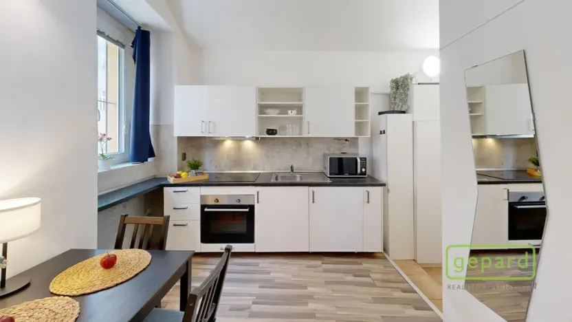 Prodej bytu 2+kk, Praha, Holečkova, 47 m2