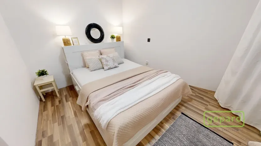 Prodej bytu 2+kk, Praha, Holečkova, 47 m2