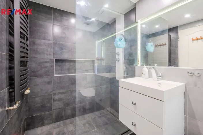 Prodej rodinného domu, Nupaky, K Parku, 115 m2