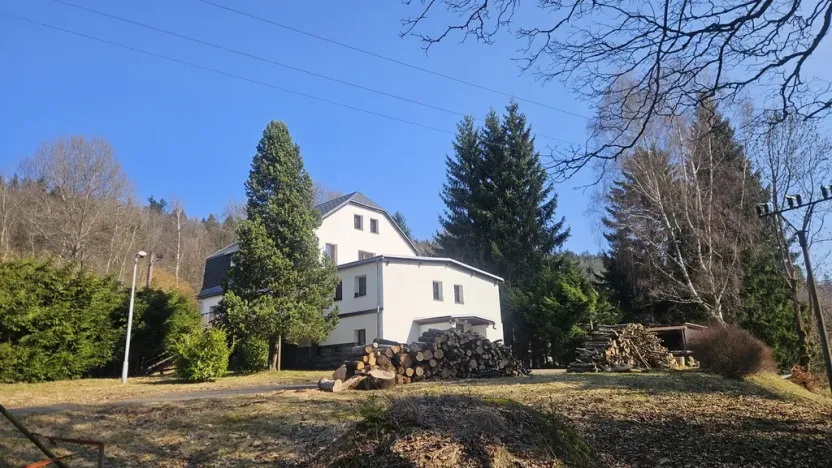 Prodej rodinného domu, Janov nad Nisou, 412 m2