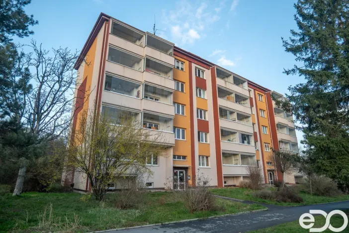 Prodej bytu 2+1, Praha, Sněženková, 51 m2