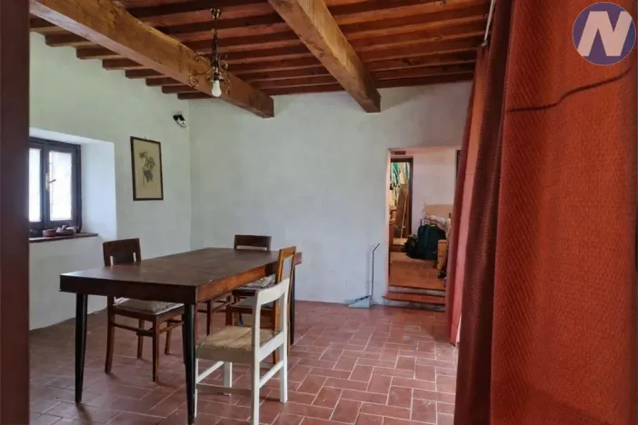 Prodej zemědělské usedlosti, Capolona,Itálie, 377 m2