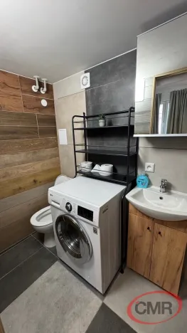 Pronájem bytu 1+kk, Praha, Husitská, 14 m2