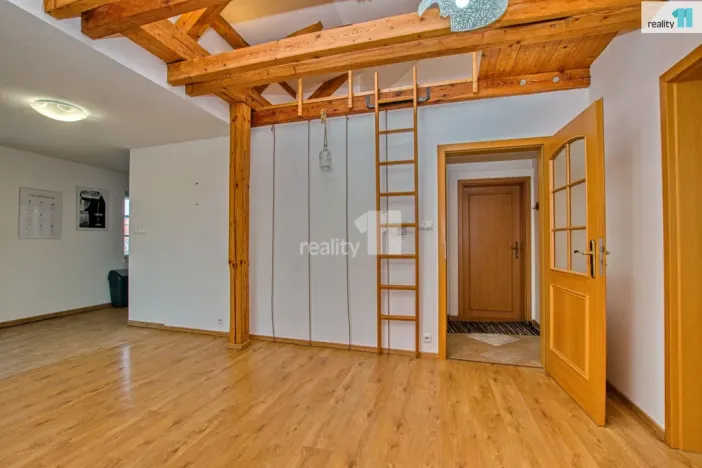 Pronájem bytu 2+kk, Liberec - Liberec III-Jeřáb, Barvířská, 65 m2