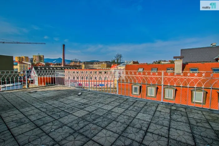 Pronájem bytu 2+kk, Liberec - Liberec III-Jeřáb, Barvířská, 65 m2