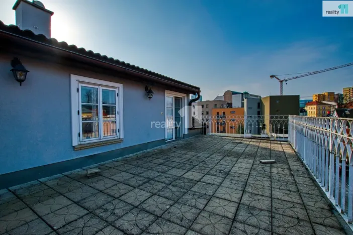 Pronájem bytu 2+kk, Liberec - Liberec III-Jeřáb, Barvířská, 65 m2