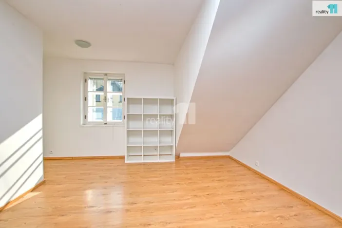 Pronájem bytu 2+kk, Liberec - Liberec III-Jeřáb, Barvířská, 65 m2