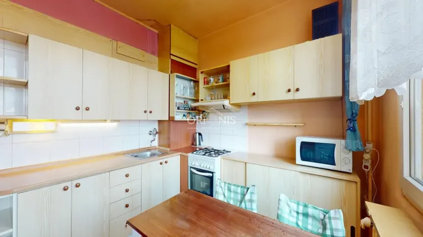 Prodej bytu 2+1, Chomutov, Holešická, 61 m2