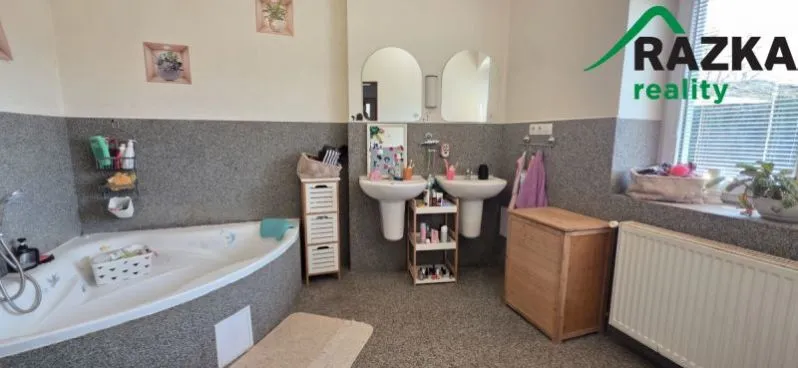 Prodej rodinného domu, Černošín, Stříbrská, 132 m2