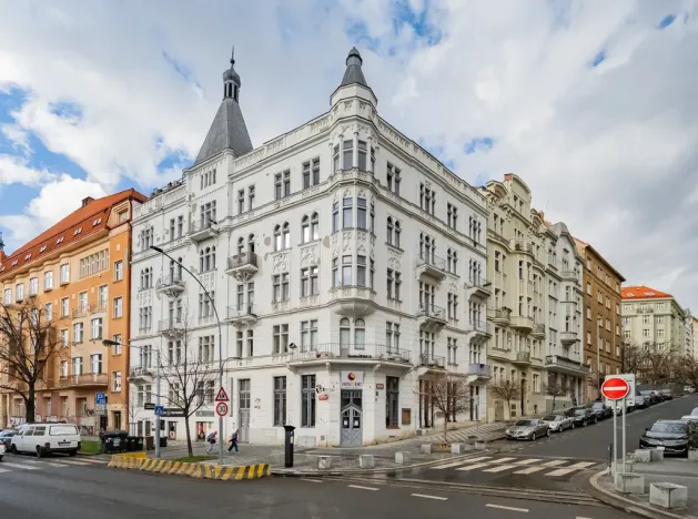 Pronájem bytu 2+kk, Praha - Vršovice, Kodaňská, 55 m2