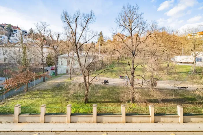 Pronájem bytu 2+kk, Praha - Smíchov, Holečkova, 39 m2