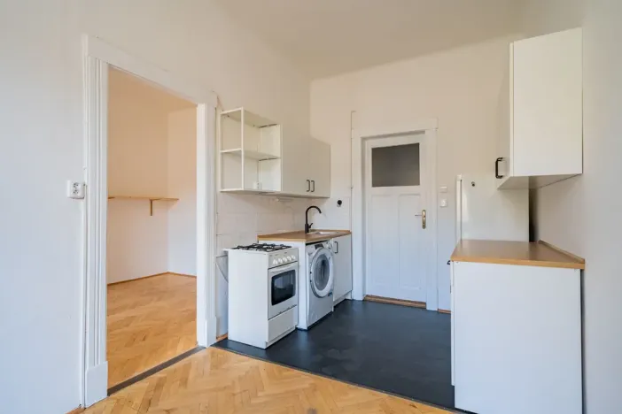 Pronájem bytu 2+kk, Praha - Smíchov, Holečkova, 39 m2