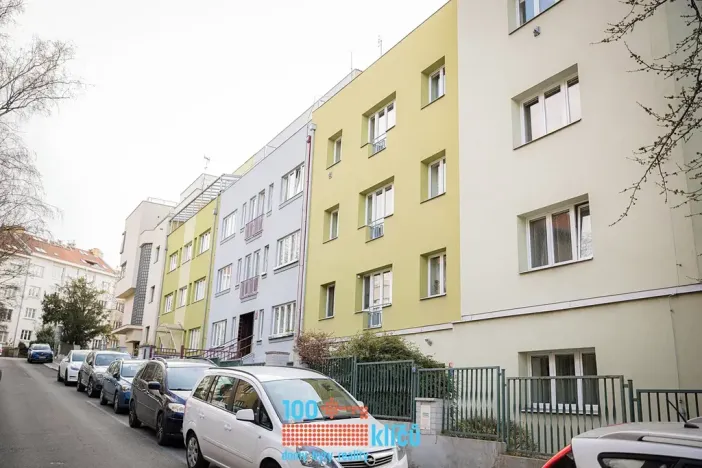 Pronájem bytu 2+1, Praha - Střešovice, Na Hubálce, 35 m2