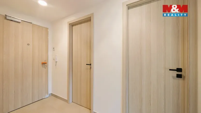 Prodej bytu 2+kk, Praha - Hloubětín, Poděbradská, 59 m2