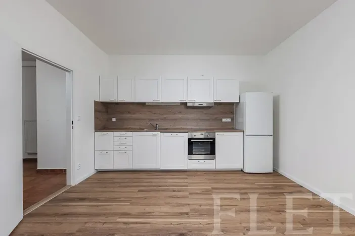 Prodej bytu 2+kk, Praha - Holešovice, U garáží, 44 m2