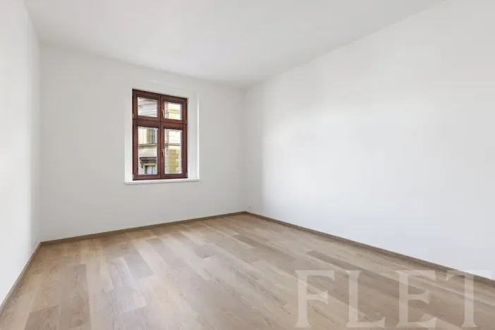 Pronájem bytu 1+kk, Praha - Žižkov, Milíčova, 28 m2