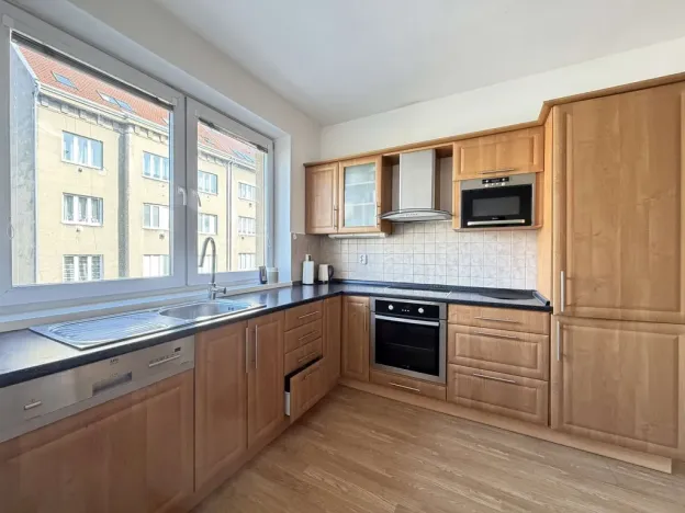 Pronájem bytu 3+kk, Pardubice - Zelené Předměstí, Nerudova, 122 m2