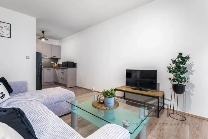 Pronájem bytu 2+kk, Praha - Kunratice, Jana Růžičky, 45 m2