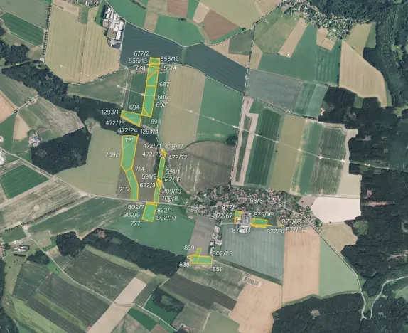 Prodej pole, Jehnědí, 34759 m2