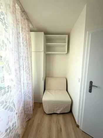 Pronájem bytu 1+kk, Kladno, Hřebečská, 16 m2